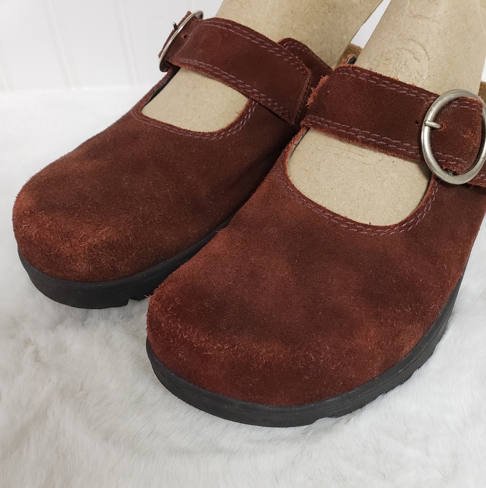 Naot Suede MaryJane Style Clogs 39 8